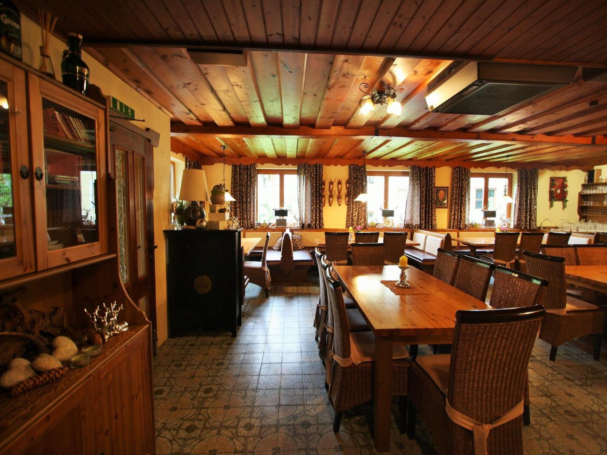 Scenic Apartment In Krispl Salzburg With Swimming Pool Apartment *