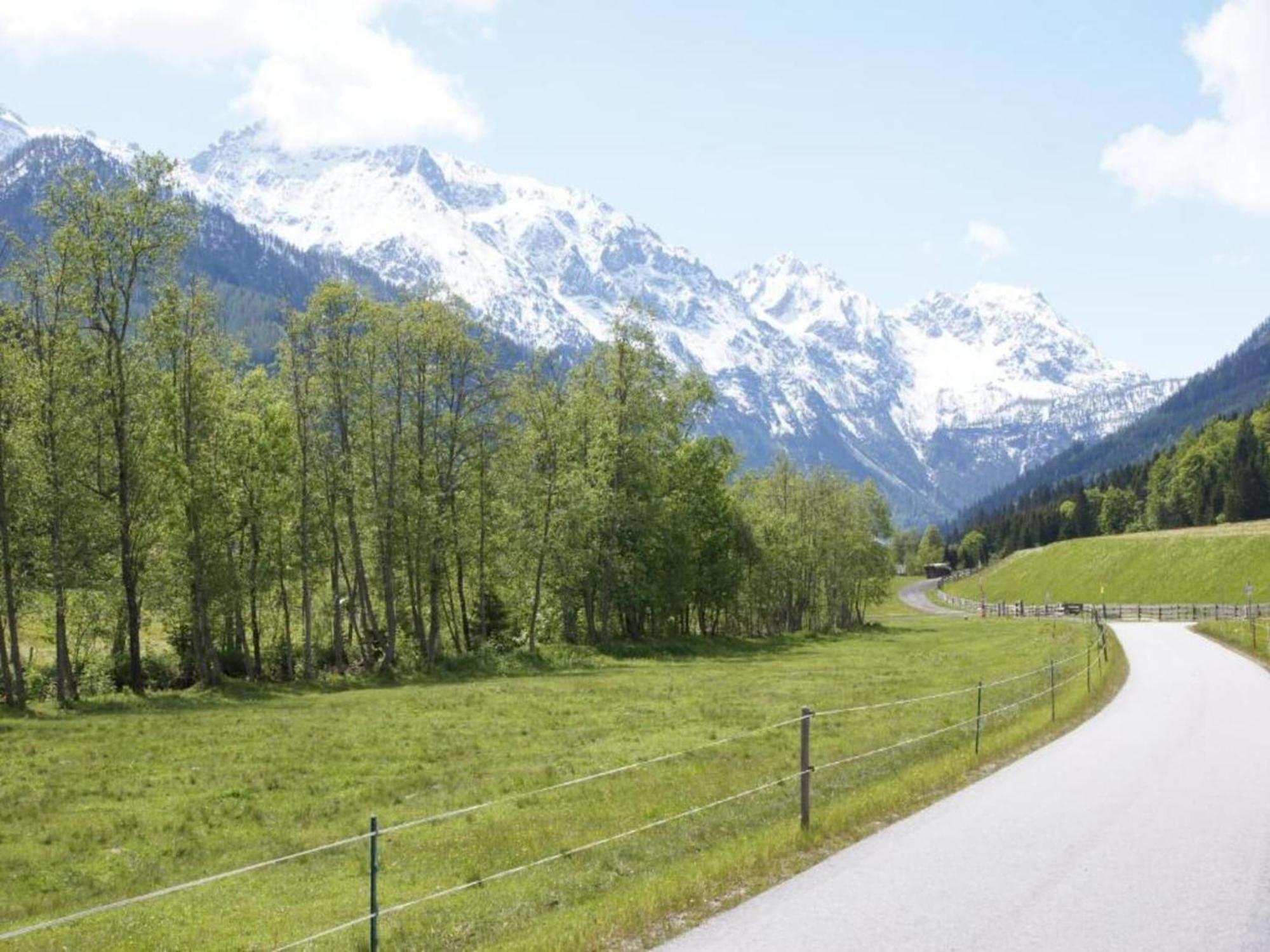 Apartment Scenic Apartment In Krispl Salzburg With Swimming Pool *